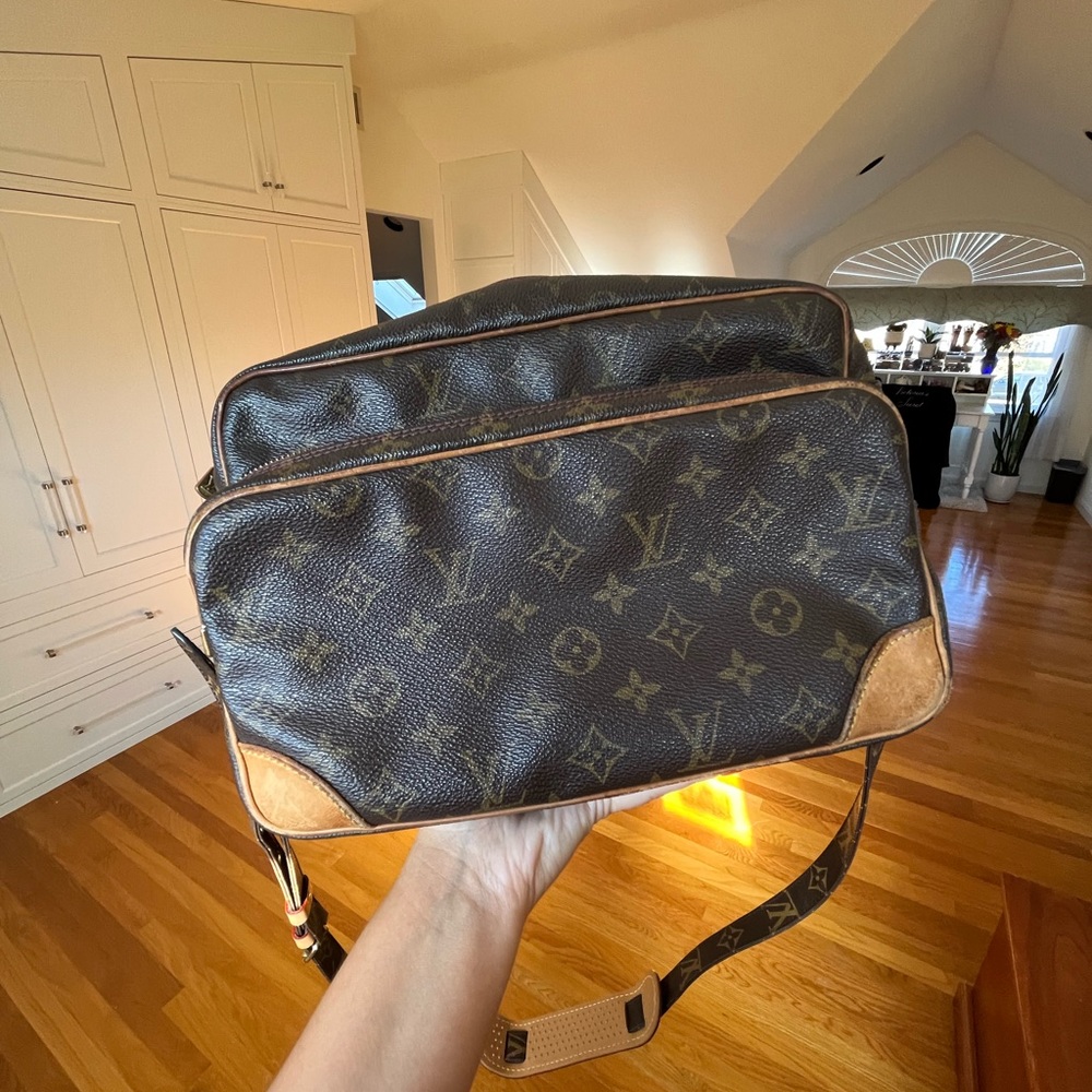 Vintage LV Nile Crossbody Bag in Monogram Canvas and Vachetta Leather